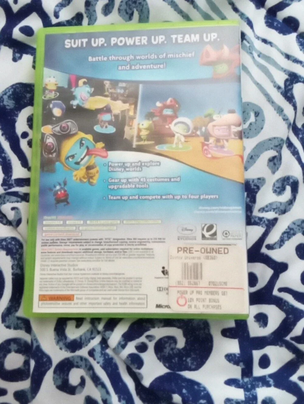 Disney Universe Xbox 360 Game with Bright Lime Green Case
